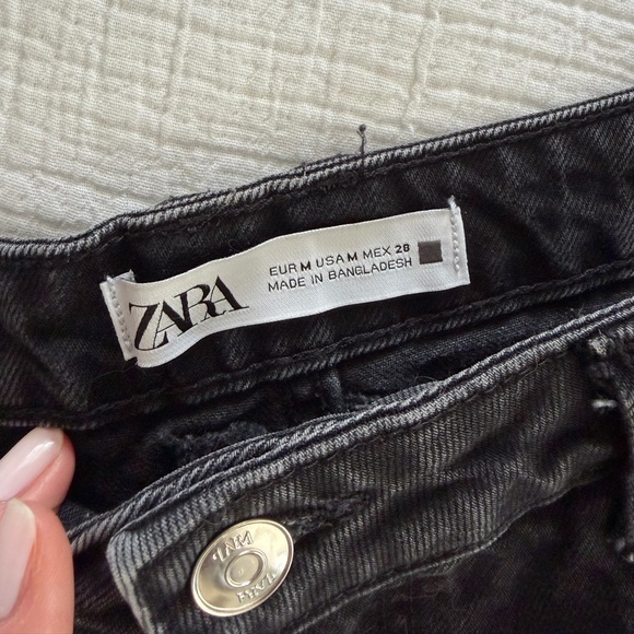 Zara Jean Skirt - Picture 3 of 3
